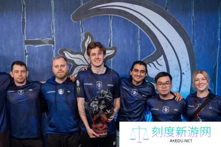 恭喜液体获得冠军，Team Liquid逆袭夺冠，教练缺席成胜利关键！