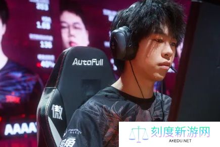 战胜TYL后，FPX选手们发文-Life：我们现在永远是挑战者