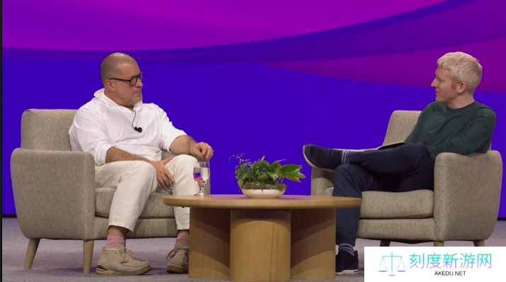 Jony Ive 回顾苹果岁月：从 Mac 到 Apple Watch，设计关乎责任与情感