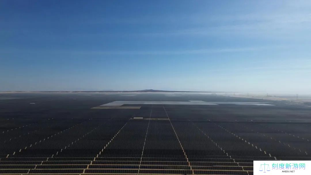 中国能建总承包：中东最大光伏项目实现 2.6GW 全容量商业运行